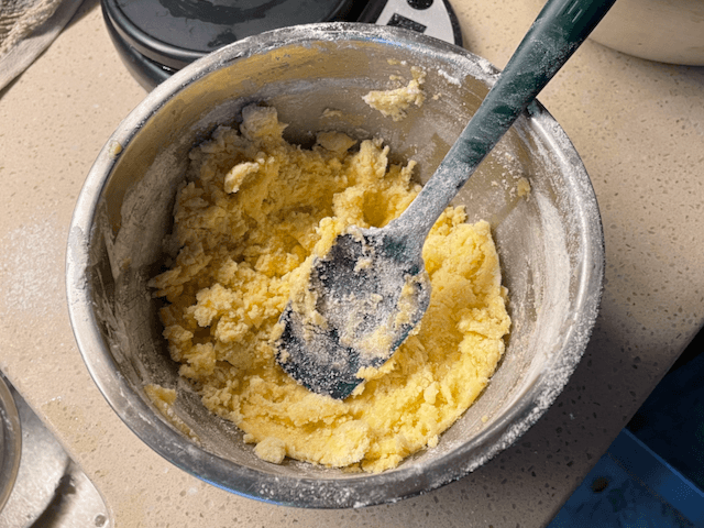 pineapple-buns/IMG_4899.png