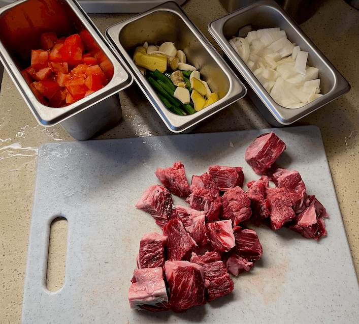 taiwanese-beef-noodle-soup/prep.png